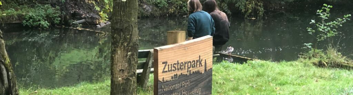Bord Zusterpark Lunetten aan het water